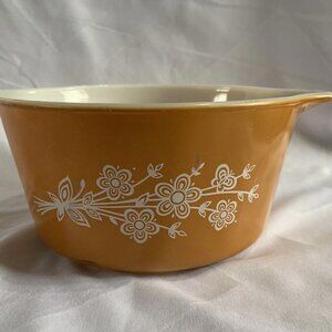 PYREX Butterfly Gold Casserole Dish Vintage Cinderella 1 Quart 473-B Flowers